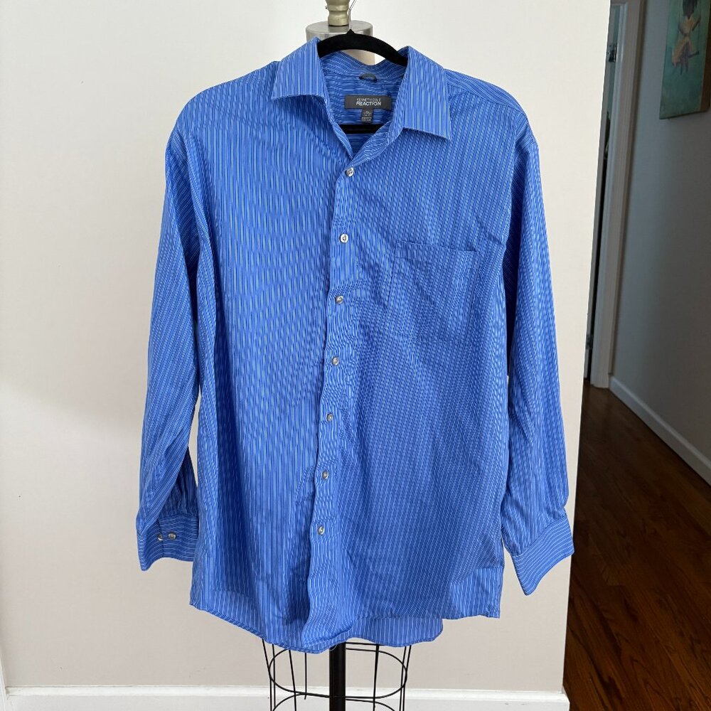 Kenneth Cole Reaction Button Up Shirt Men's Blue White Stripe XL 17-17.5 34/35